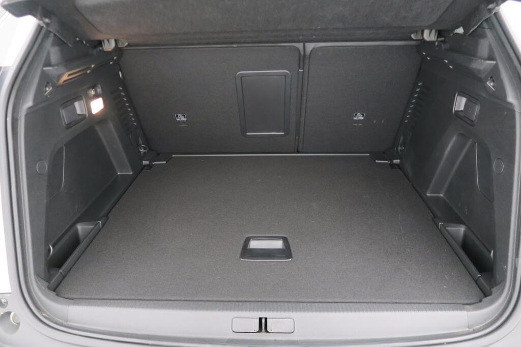 Peugeot 3008 1.2 PureTech 96KW S&S Allure Pack 16