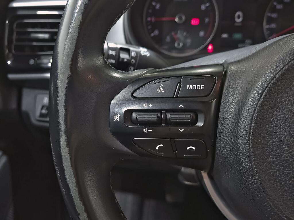 Kia Stonic 1.0 T-GDi 74kW (100CV) MHEV iMT Drive 10