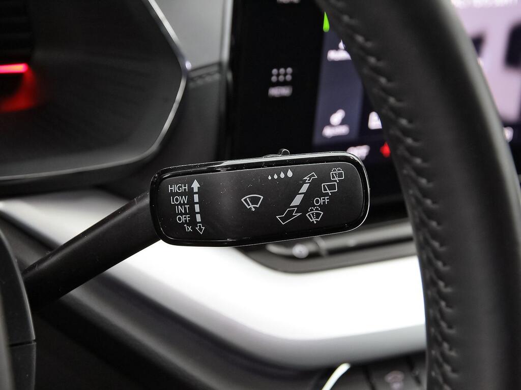 Skoda Octavia Combi 2.0 TDI 110kW DSG Ambition Plus 13