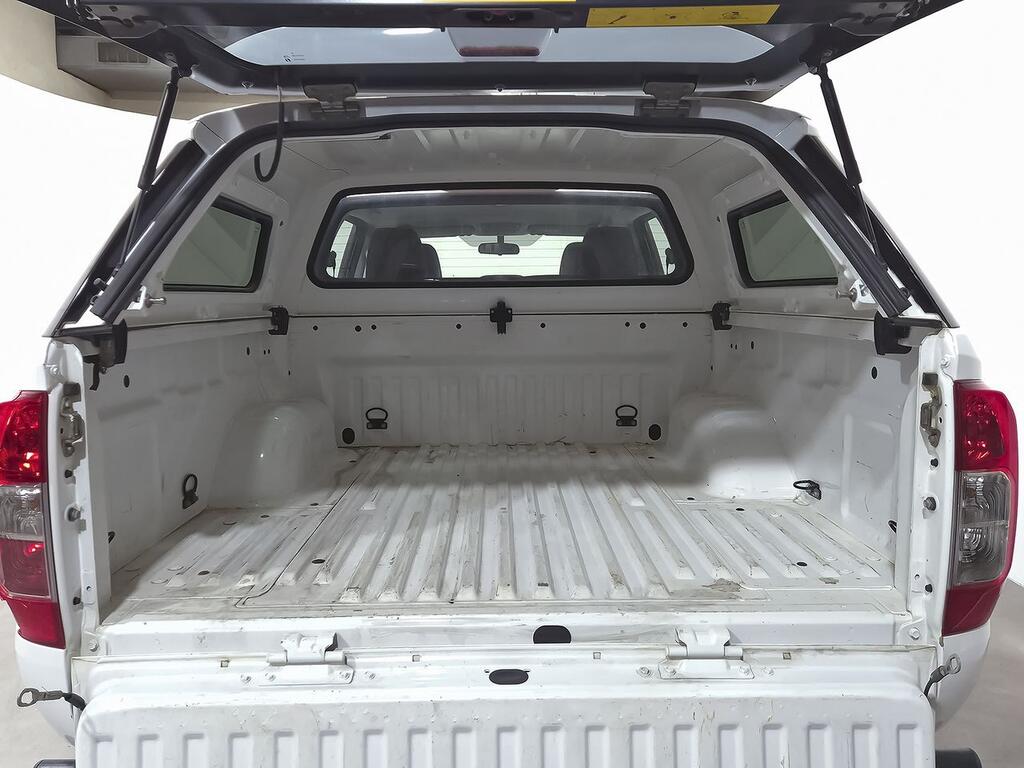 Nissan Navara DOBLE CAB. 2.3 DCI 163 VISIA 4WD 4P 9