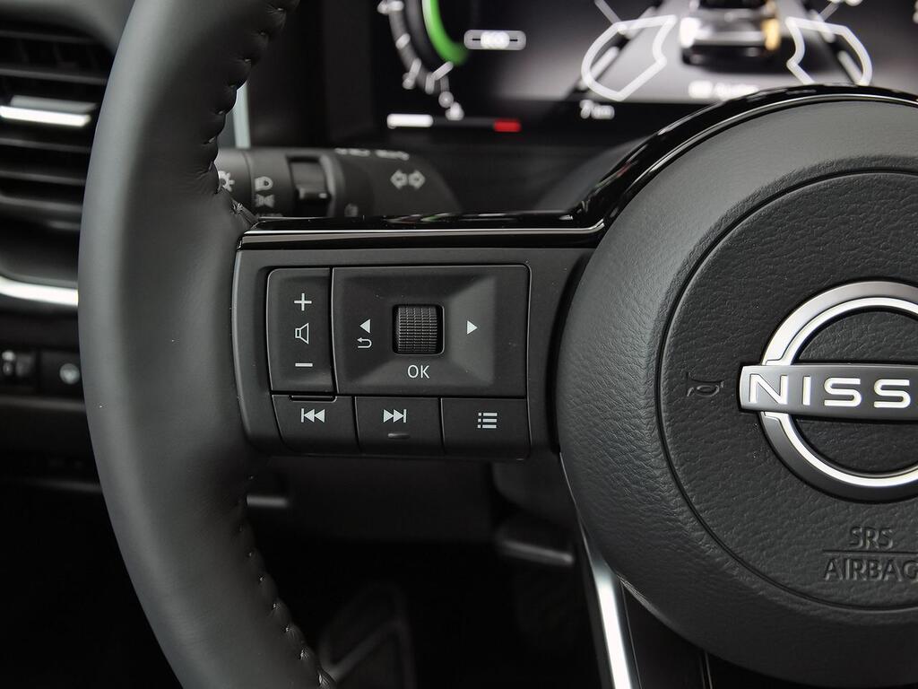 Nissan Qashqai DIG-T 103kW N-Connecta 16