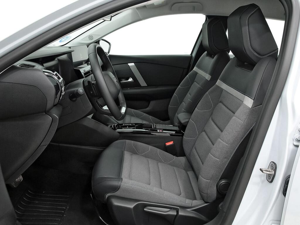 Citroën C4 Hybrid 136 e-DCS6 Plus 8