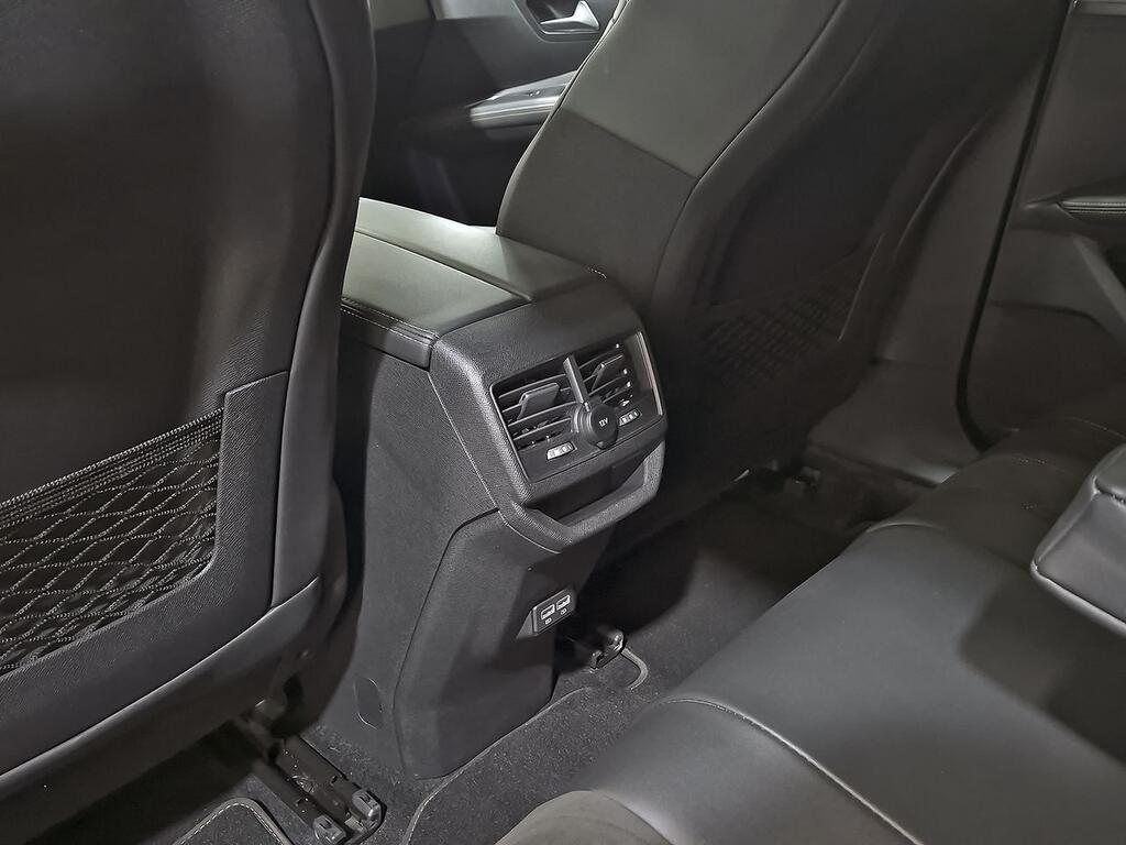 Peugeot 3008 1.5 BlueHDi 96kW (130CV) S&S GT 31