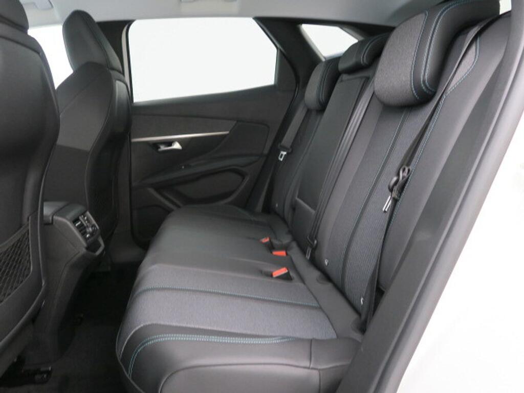 Peugeot 3008 1.2 PureTech 96KW S&S Allure Pack 17