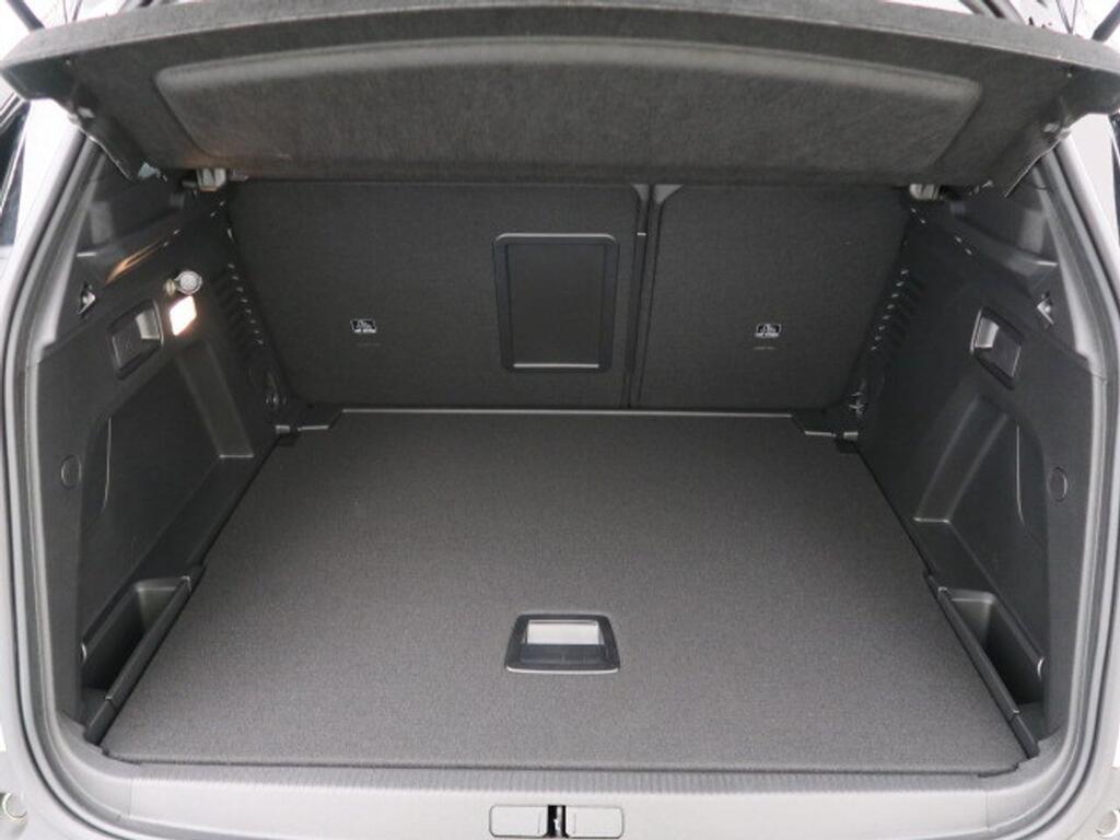 Peugeot 3008 1.2 PureTech 96KW S&S Allure Pack 18