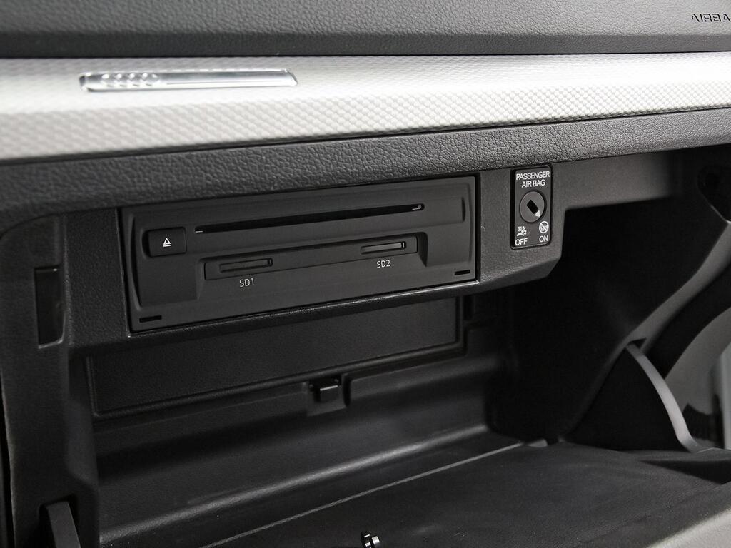 Audi Q2 S line 30 TDI 85kW (116CV) S tronic 33