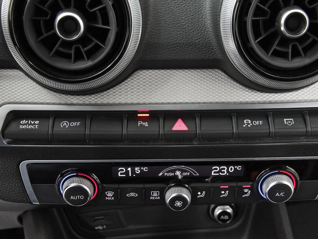 Audi Q2 S line 30 TDI 85kW (116CV) S tronic 28