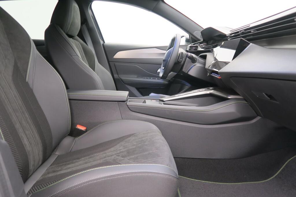 Peugeot 408 408 GT Puretech 130 EAT8 15