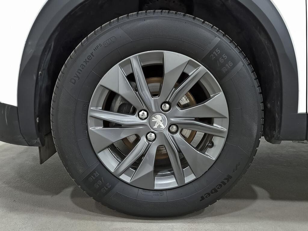 Peugeot 2008 Active Pack BlueHDI 81kW (110CV) 10