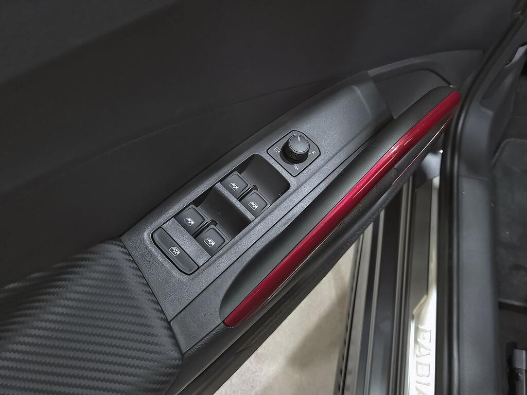 Skoda Fabia 1.0 TSI 85KW (115CV) DSG Monte Carlo 9