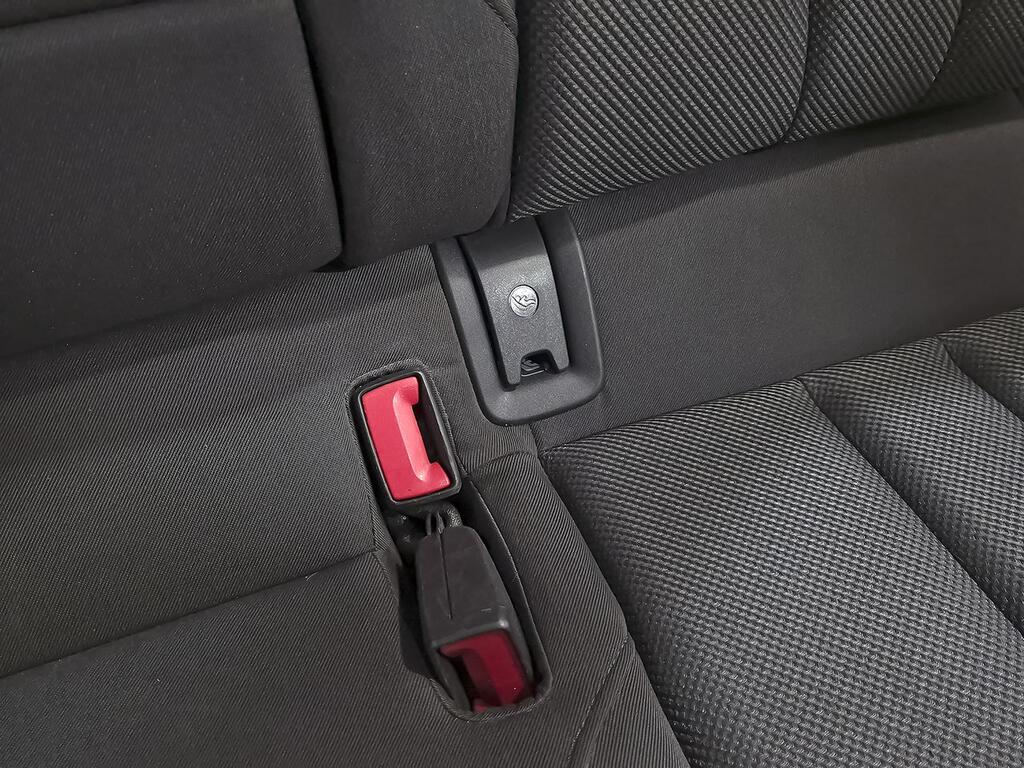 Audi A4 Avant Advanced 35 TDI 120kW S tronic 31