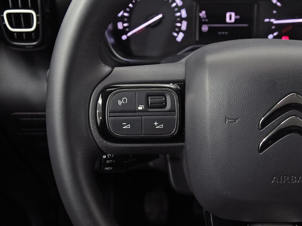 Citroën C3 Aircross PureTech 81kW (110CV) S&S Shine 18