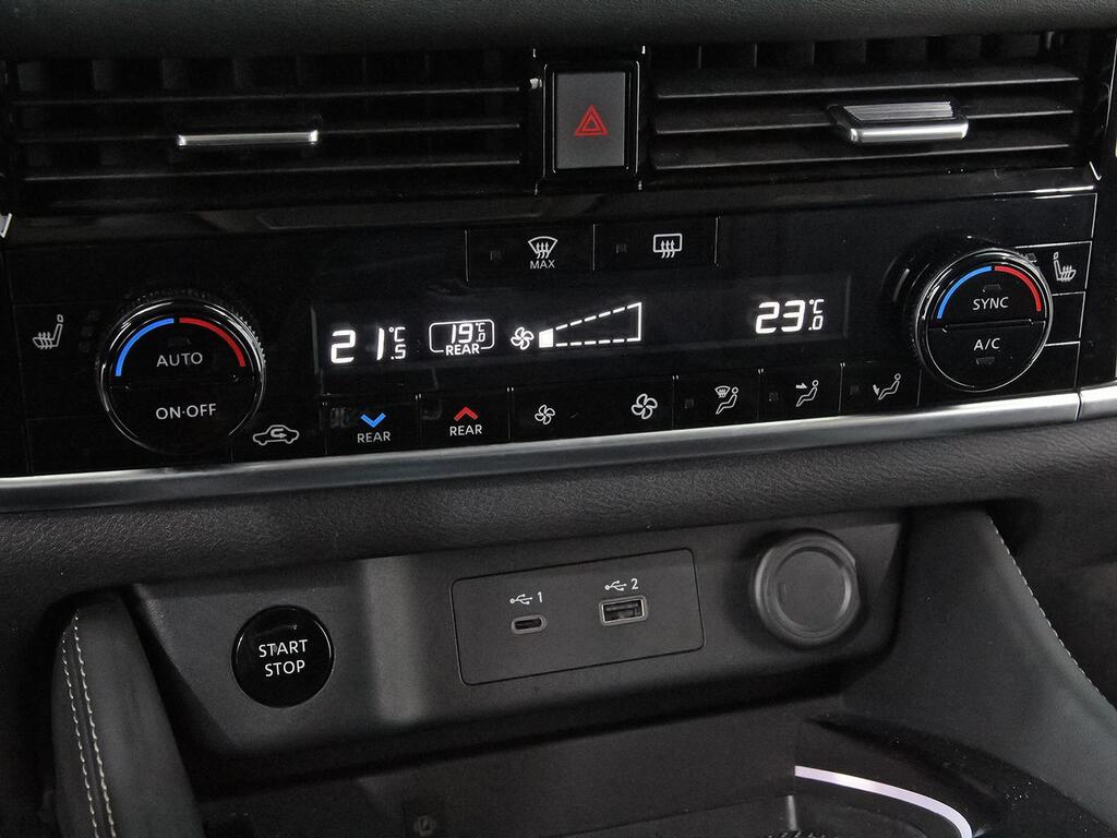 Nissan X-Trail 5pl 1.5 e-4ORCE 158kW 4x4 A/T Tekna 34