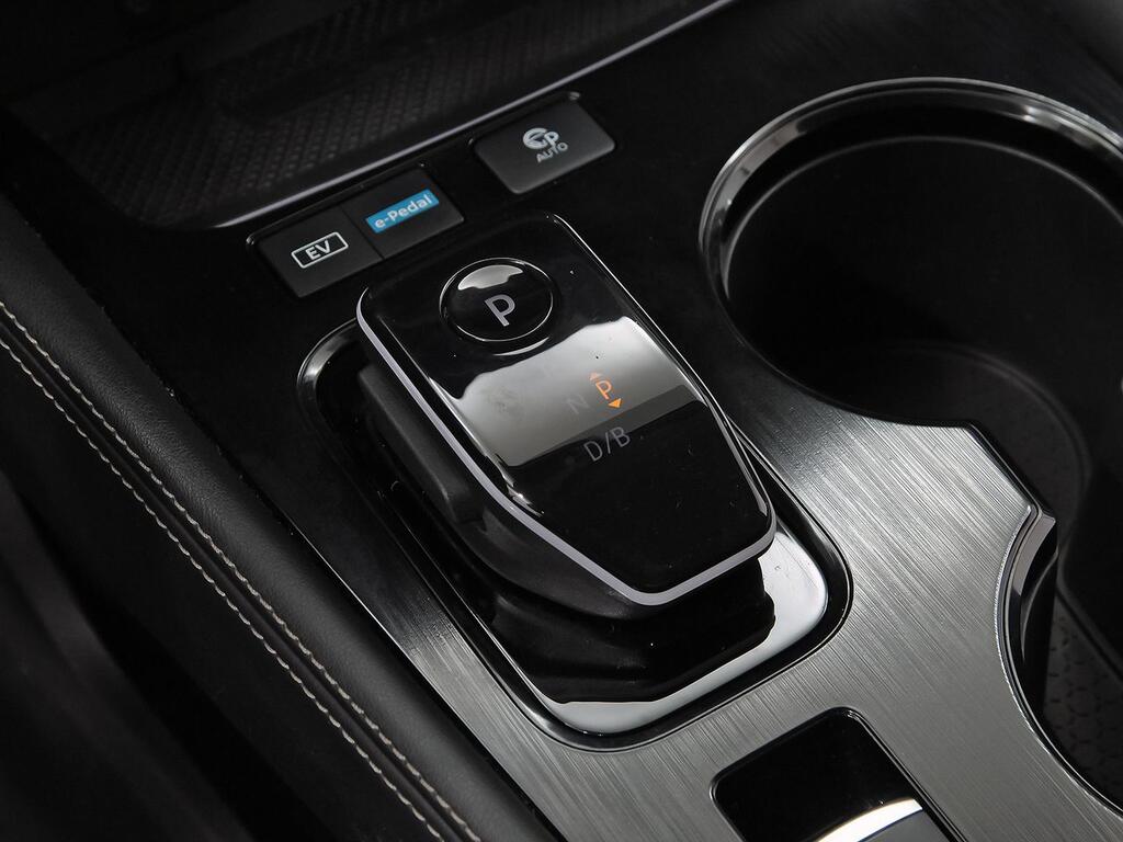 Nissan X-Trail 5pl 1.5 e-4ORCE 158kW 4x4 A/T Tekna 37