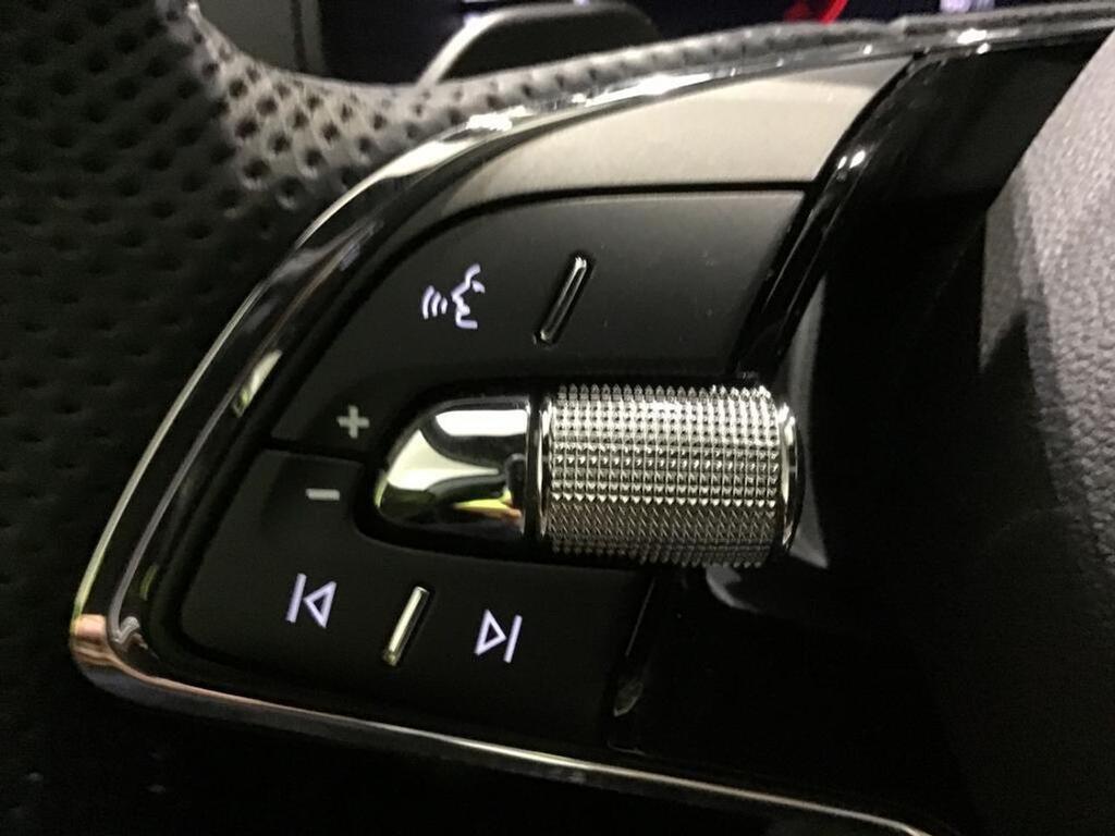 Skoda Karoq 1.5 TSI 110kW (150CV) DSG ACT Sportline 14