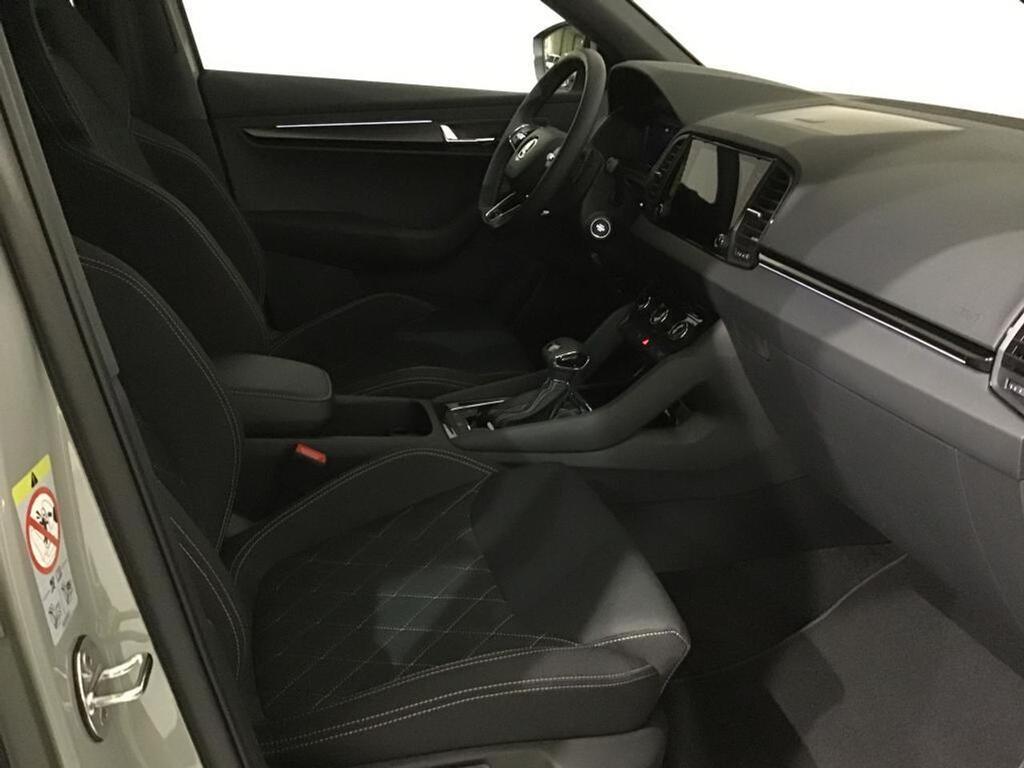 Skoda Karoq 1.5 TSI 110kW (150CV) DSG ACT Sportline 6