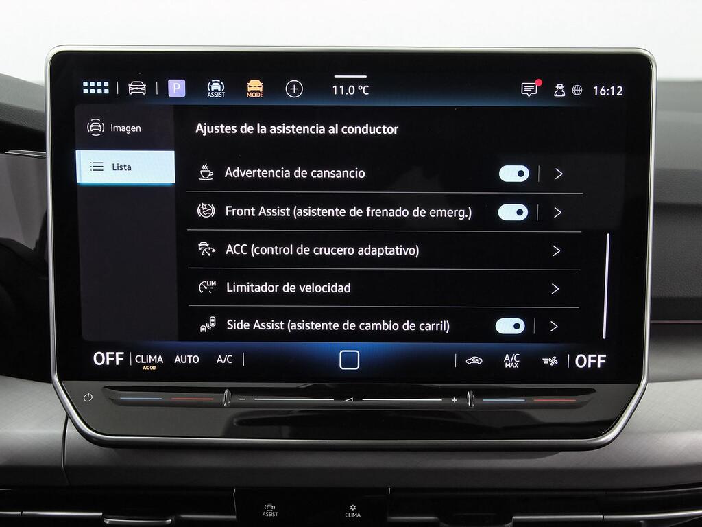 Volkswagen Golf ″Más″ 1.5 TSI 85kW (115CV) 29