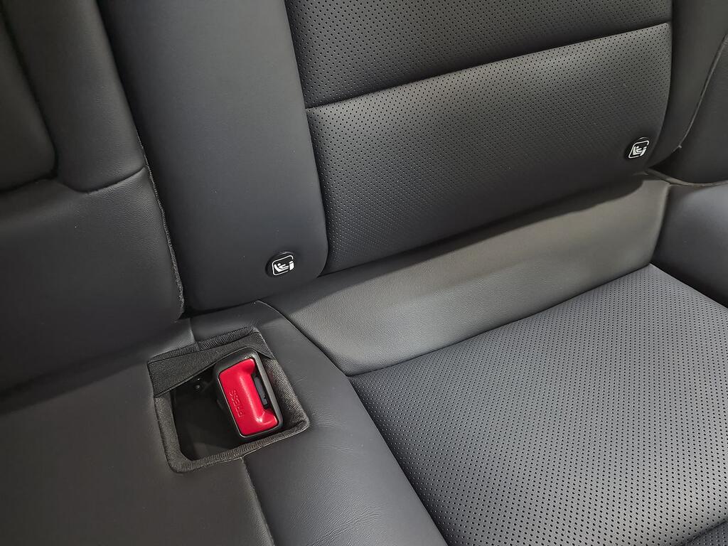 KGM Korando G15T Limited 4x4 Auto 33