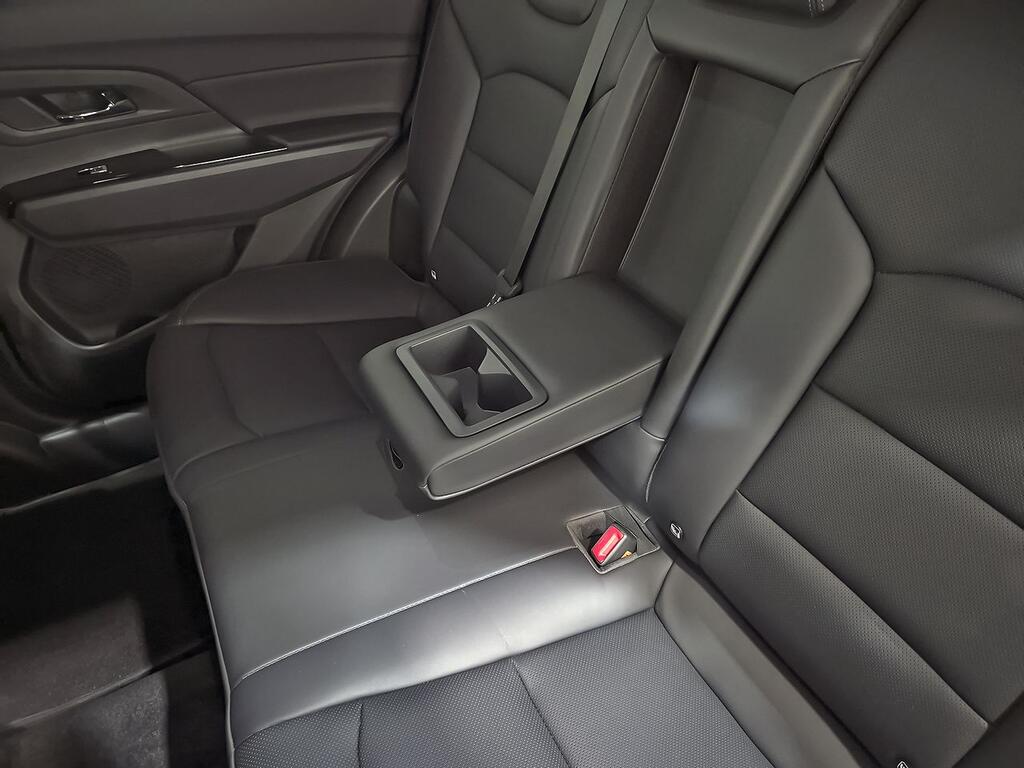 KGM Korando G15T Limited 4x4 Auto 34