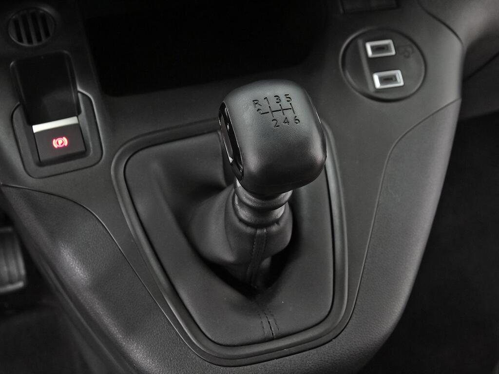 Citroën Berlingo Talla M BlueHDi 100 S&S PLUS 32