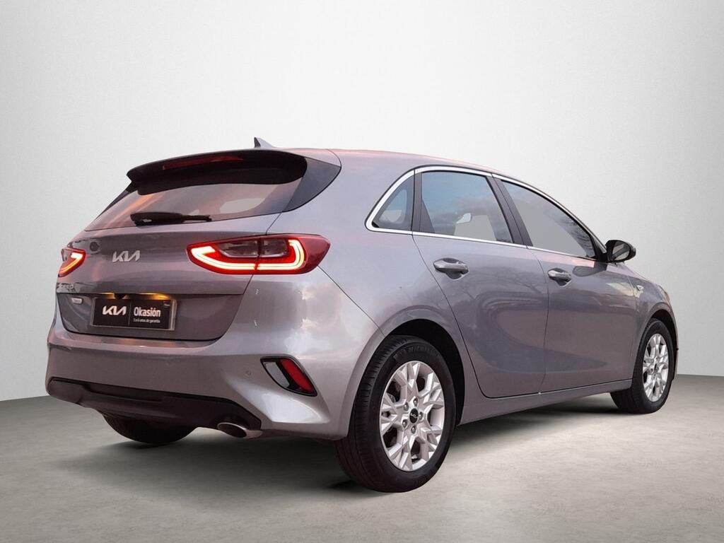 Kia Ceed 1.0 T-GDi 88kW (120CV) Drive 4