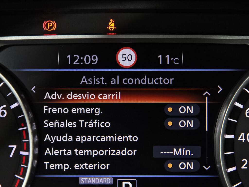 Nissan Juke DIG-T 84 kW (114 CV) DCT 7V N-Connecta 23