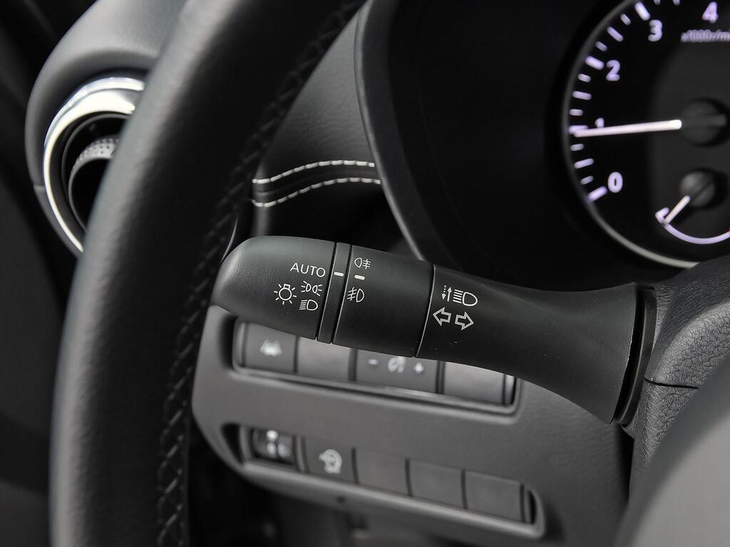 Nissan Juke DIG-T 84 kW (114 CV) DCT 7V N-Connecta 14