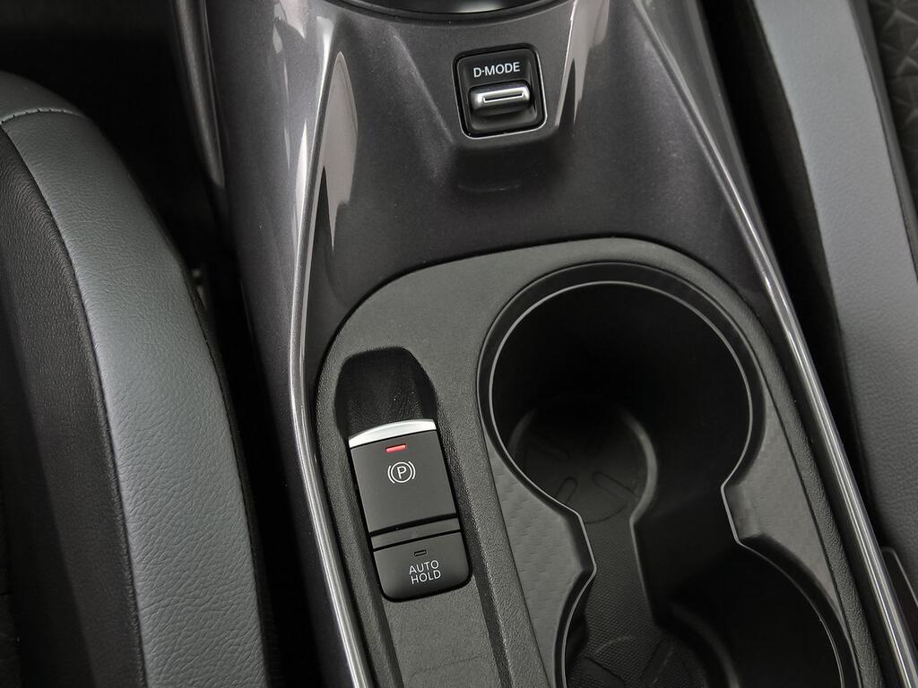 Nissan Juke DIG-T 84 kW (114 CV) DCT 7V N-Connecta 25