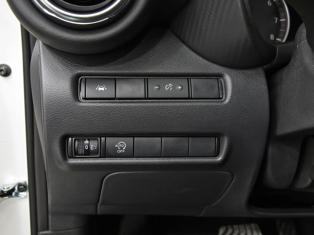 Nissan Juke DIG-T 84 kW (114 CV) DCT 7V N-Connecta 13