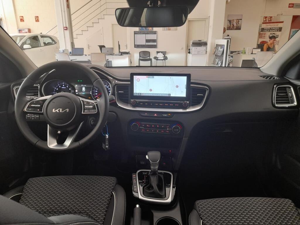 Kia Ceed 1.6 MHEV 100kW (136CV) Tech DCT 8