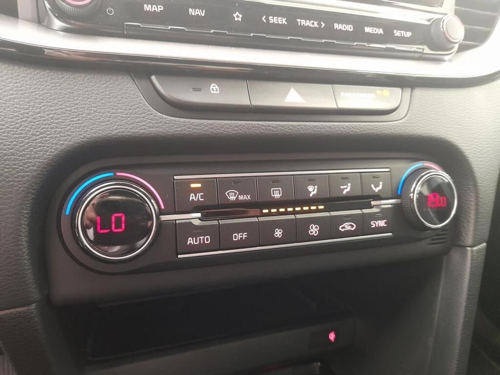 Kia Ceed 1.6 MHEV 100kW (136CV) Tech DCT 20