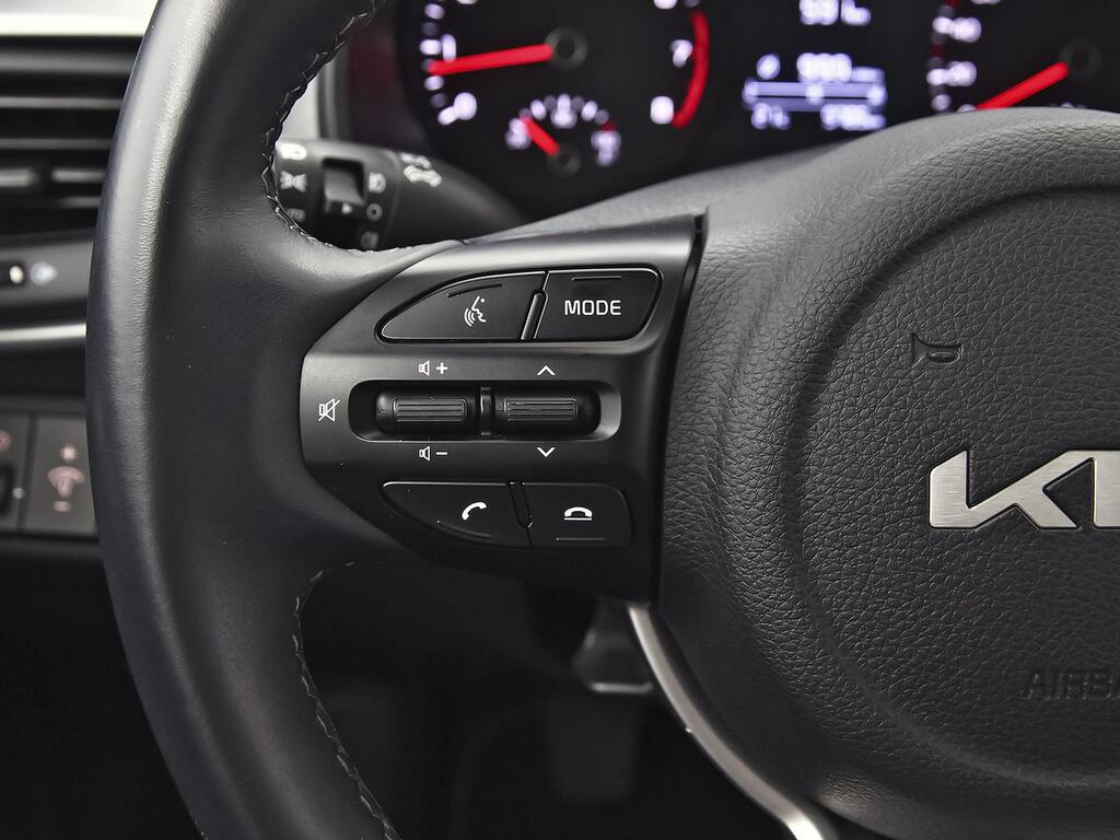 Kia Stonic 1.2 DPi 62kW (84CV) Concept 18