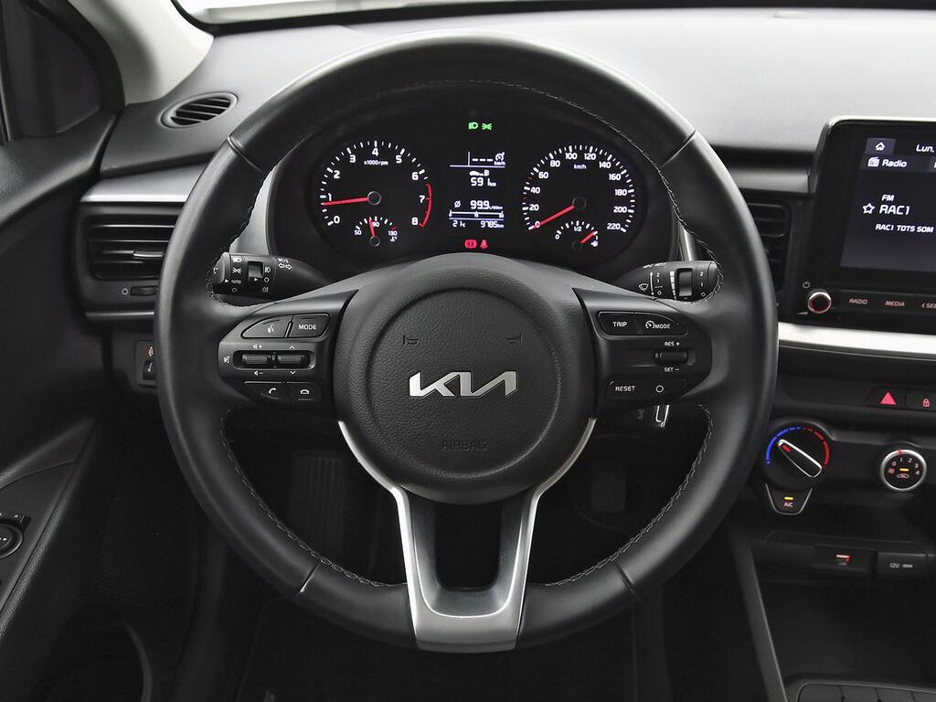 Kia Stonic 1.2 DPi 62kW (84CV) Concept 20