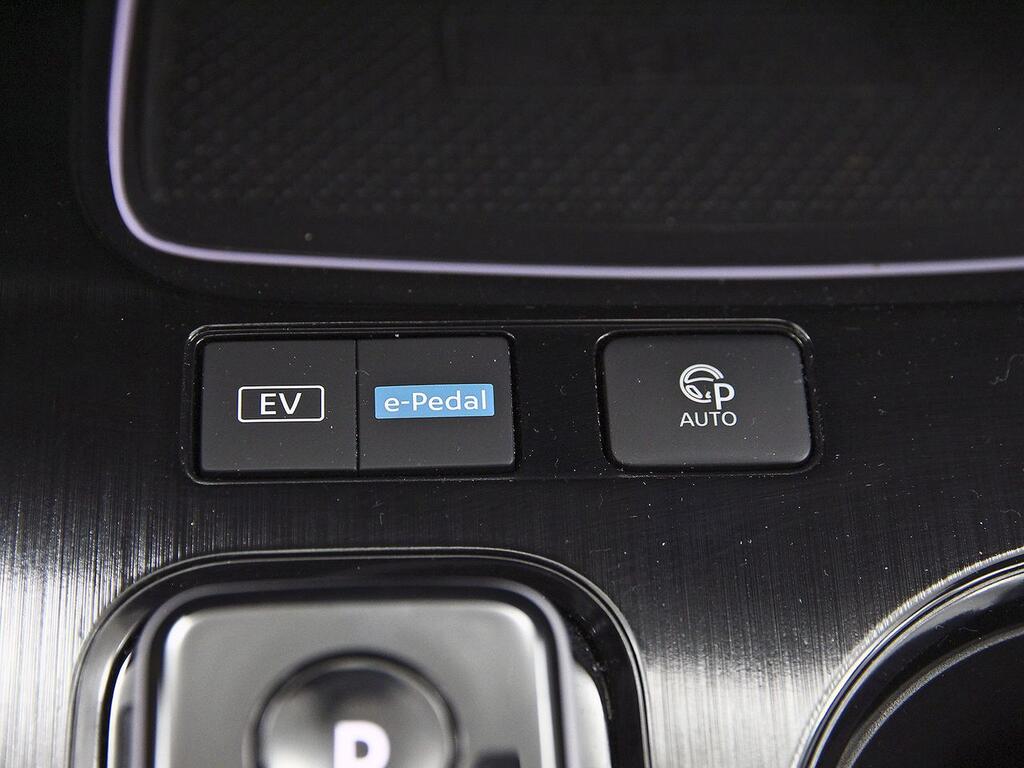 Nissan X-Trail 7pl 1.5 e-4ORCE 158kW 4x4 A/T Tekna 30