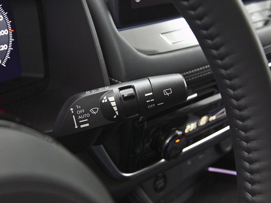 Nissan X-Trail 7pl 1.5 e-4ORCE 158kW 4x4 A/T Tekna 18