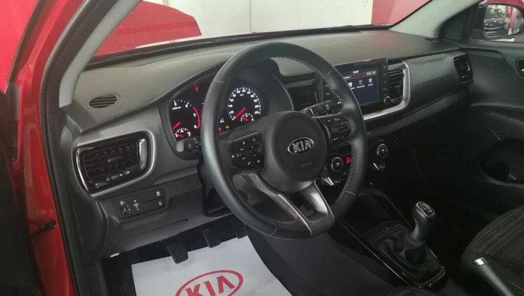 Kia Stonic 1.0 T-GDi 88kW (120CV) Drive Eco-Dynam 23