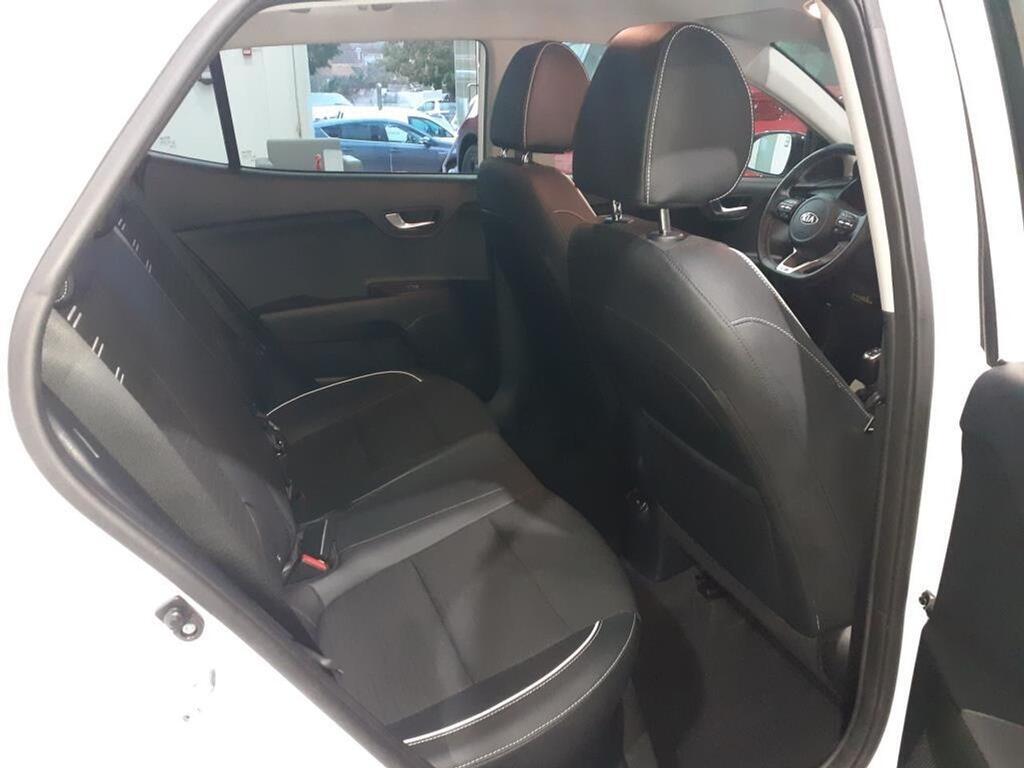 Kia Stonic 1.0 T-GDi 88kW (120CV) MHEV iMT GT Line 11