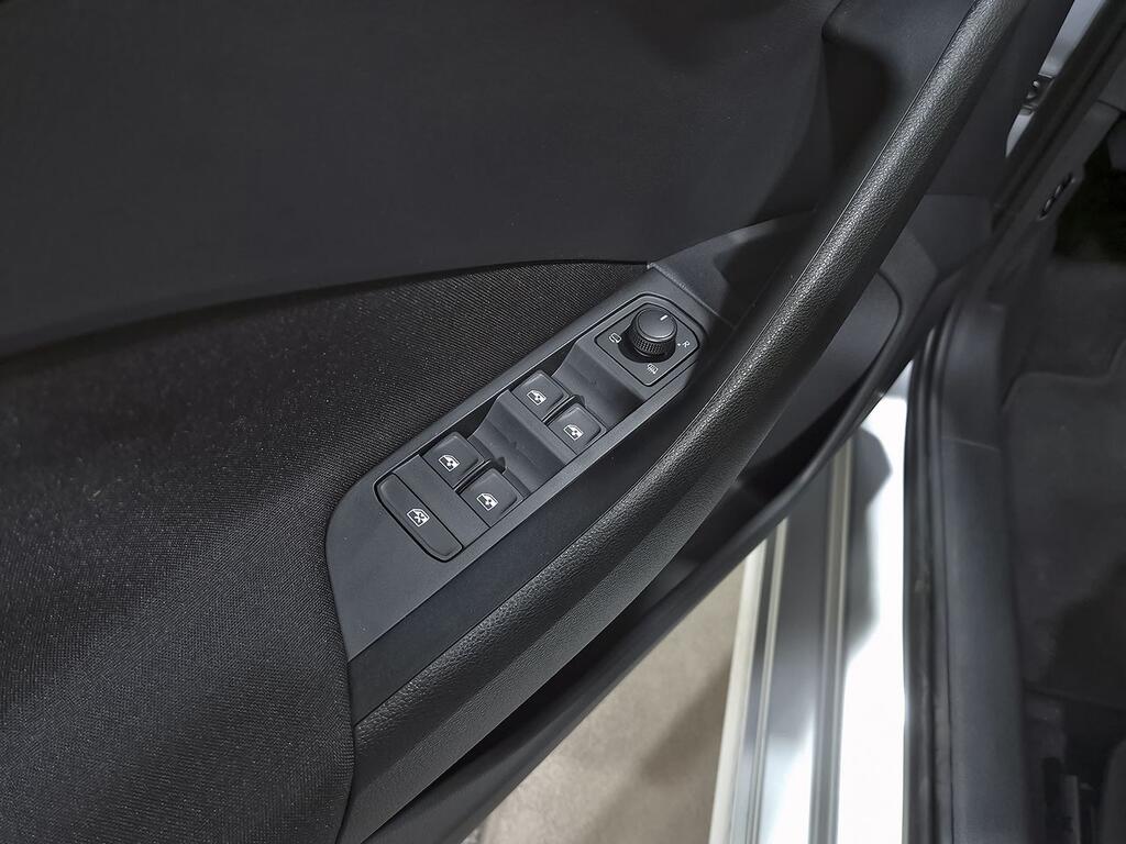 Skoda Kamiq 1.0 TSI 81kW (110CV) Ambition 9