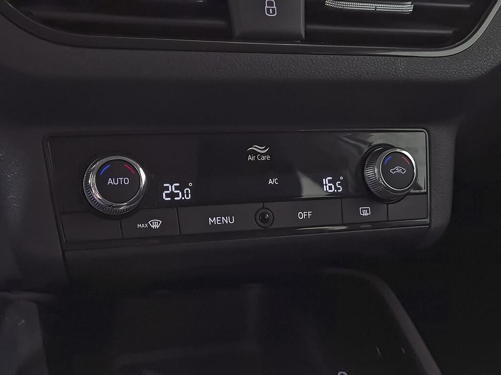 Skoda Kamiq 1.0 TSI 81kW (110CV) Ambition 23