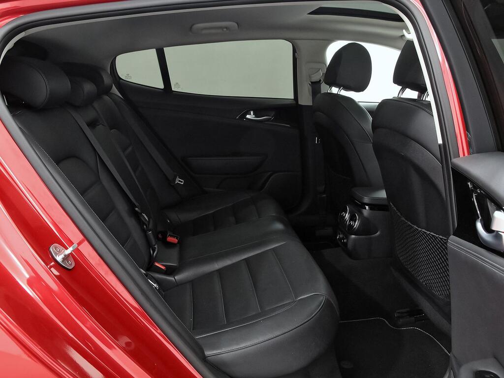 Kia Stinger 2.2 CRDi 147kW (200CV) GT Line 4x2 6