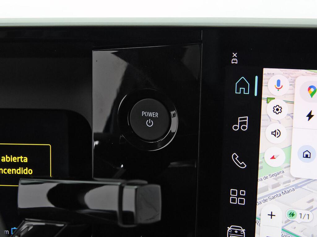 Nissan Micra Long Range 4x2 Tekna 22