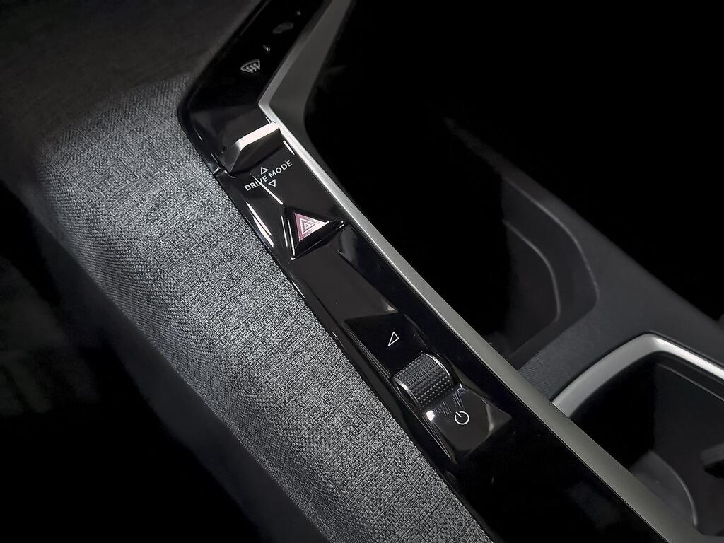 Peugeot 3008 Hybrid 1.2 100KW Allure eDCS6 30