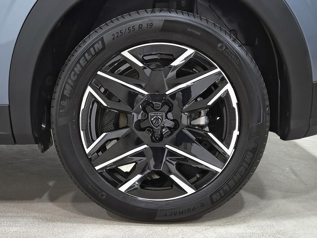 Peugeot 3008 Hybrid 1.2 100KW Allure eDCS6 10