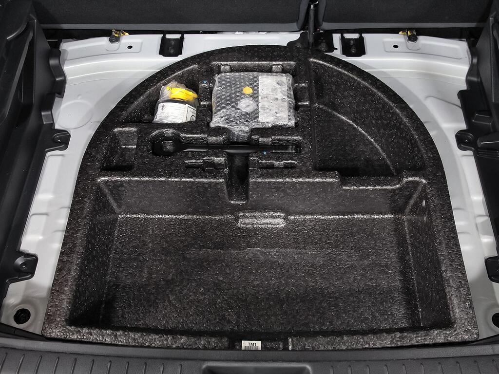 Hyundai Kona 1.6 TGDI Tecno Red 4X2 DT 34