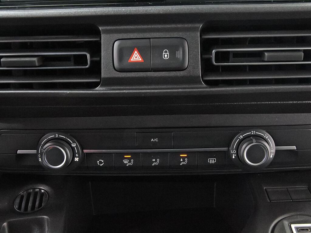 Citroën Berlingo Talla M BlueHDi 100 S&S PLUS 28