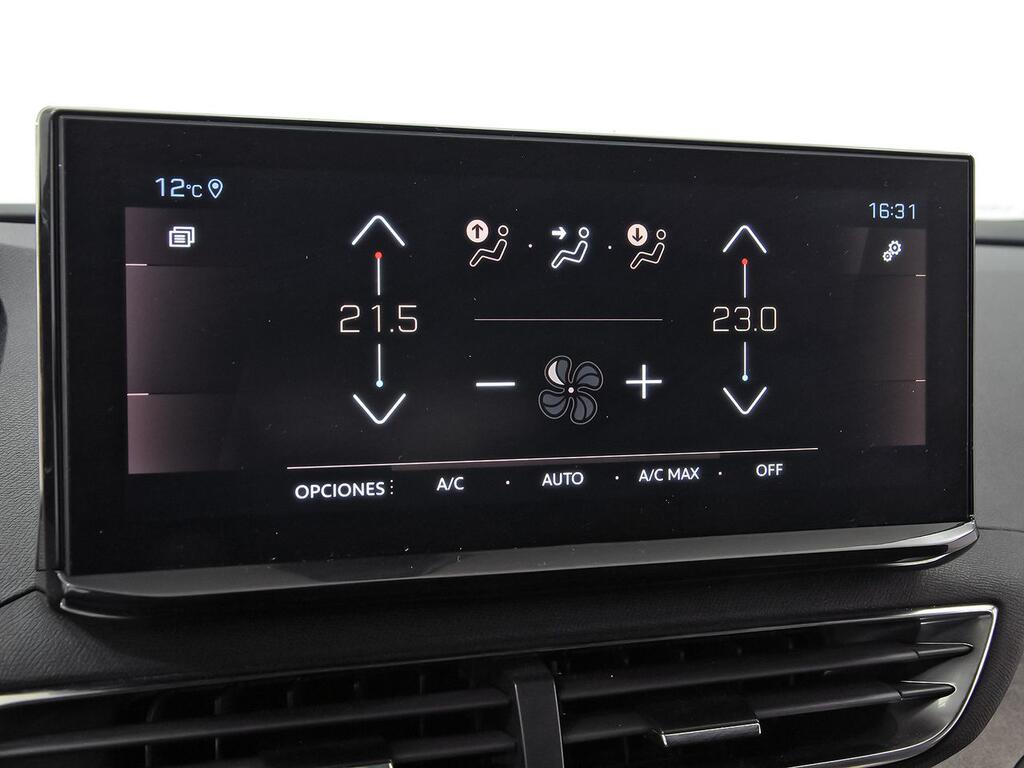 Peugeot 3008 1.2 PureTech 96KW S&S GT EAT8 29