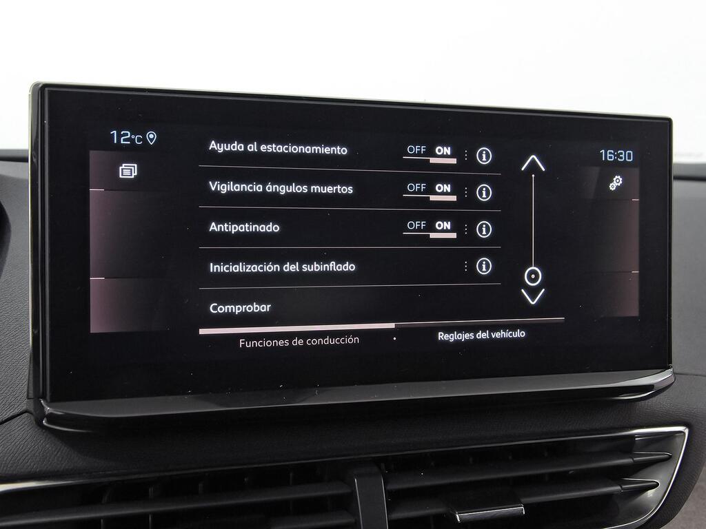 Peugeot 3008 1.2 PureTech 96KW S&S GT EAT8 27