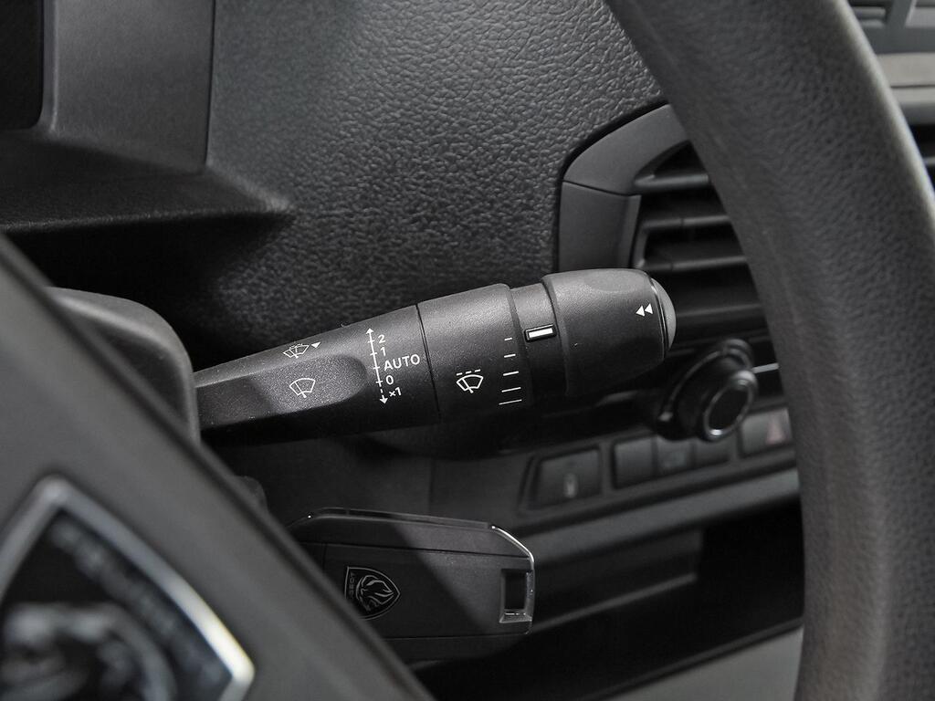 Peugeot Expert FG 1.5 BLUEHDI 120 STANDARD 4P 18