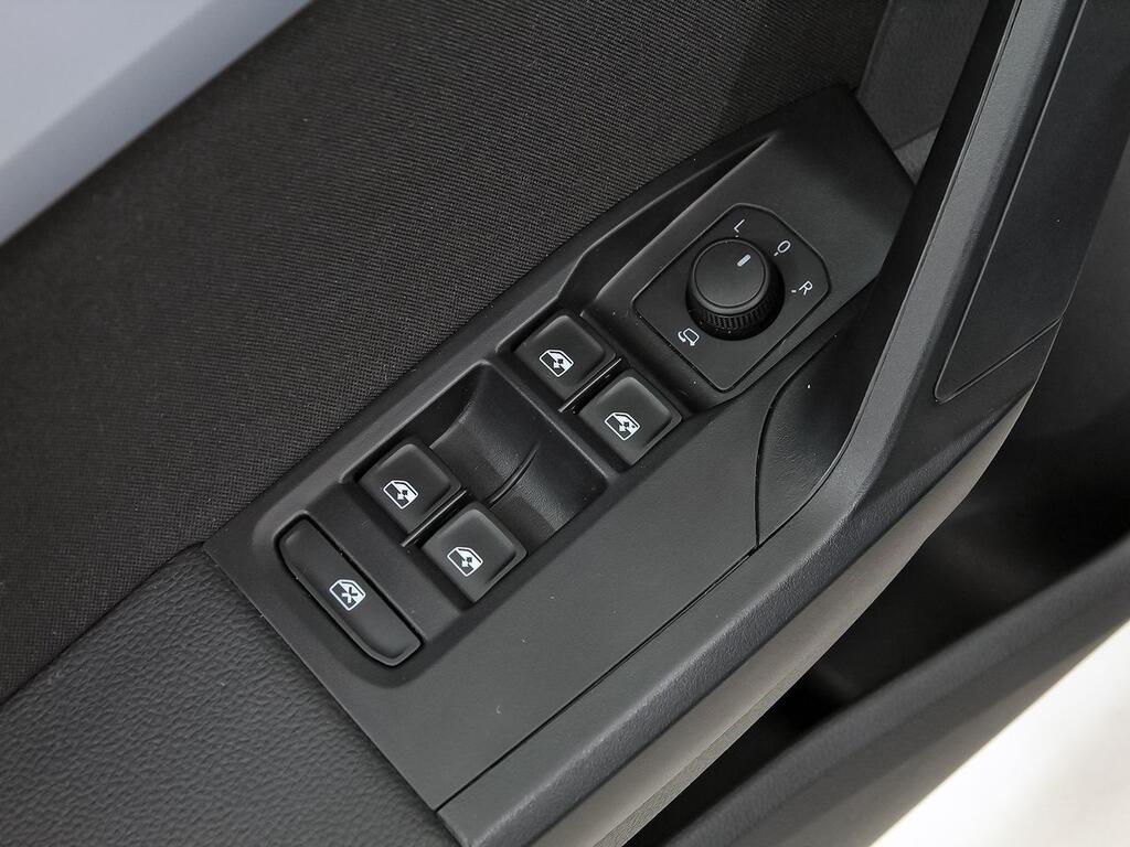 Seat Ibiza 1.0 TSI 85kW (115CV) FR Salta 10