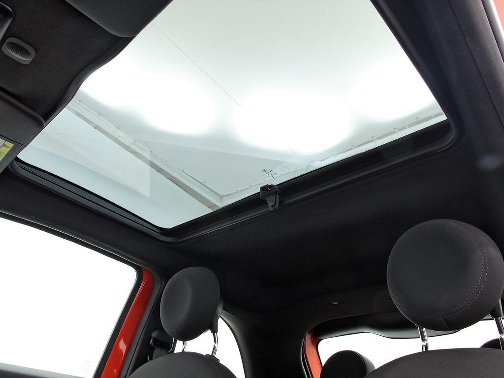 Fiat 500 Dolcevita 1.0 Hybrid 51KW (70 CV) 29